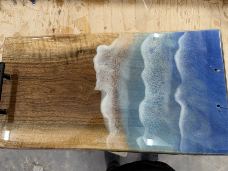 Custom epoxy river table - Project 10