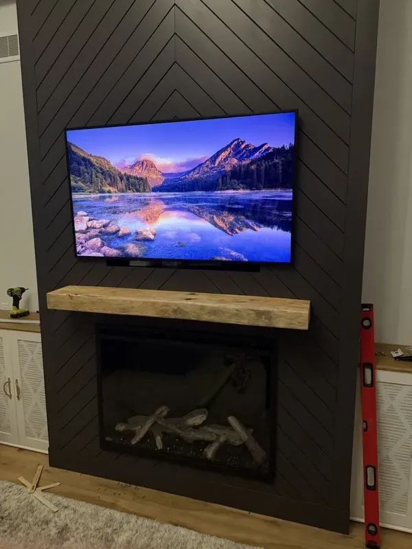 Feature Wall & Mantel